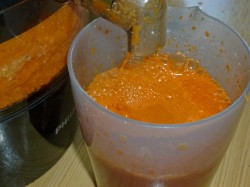 Морковный сок на зиму в домашних условиях