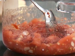 Жареные баклажаны на зиму с чесноком и помидорами
